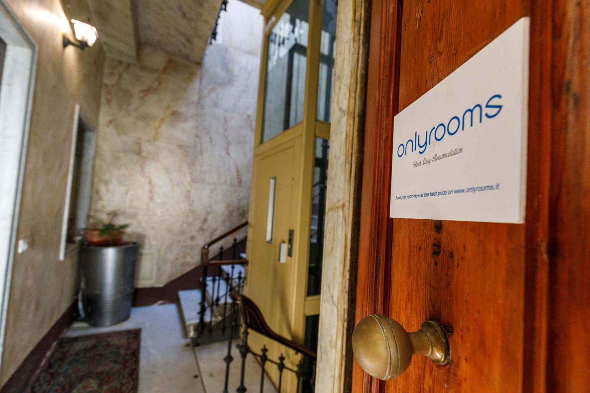 Onlyrooms III - Recommended For Under 30S Cagliari Eksteriør bilde