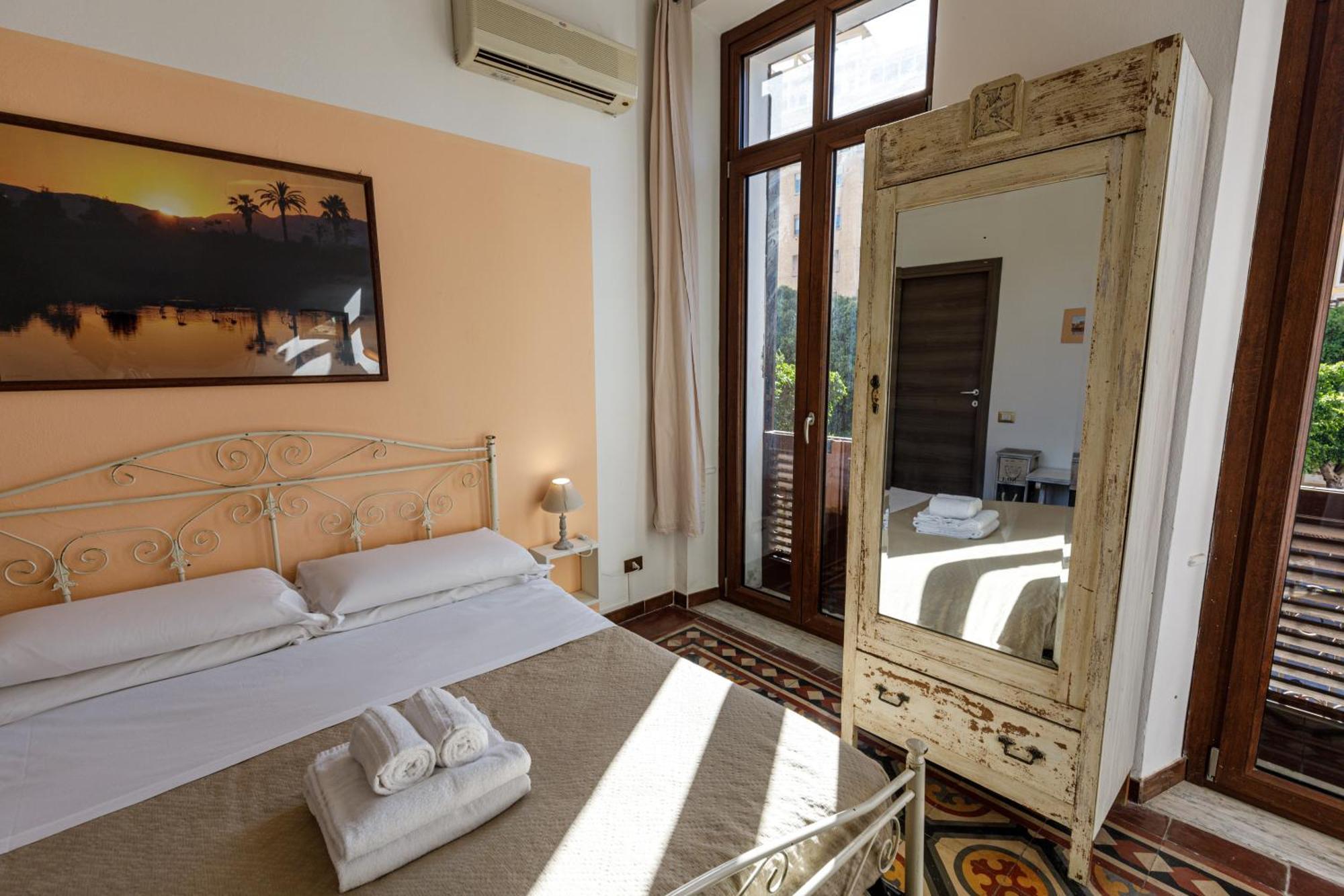 Onlyrooms III - Recommended For Under 30S Cagliari Eksteriør bilde