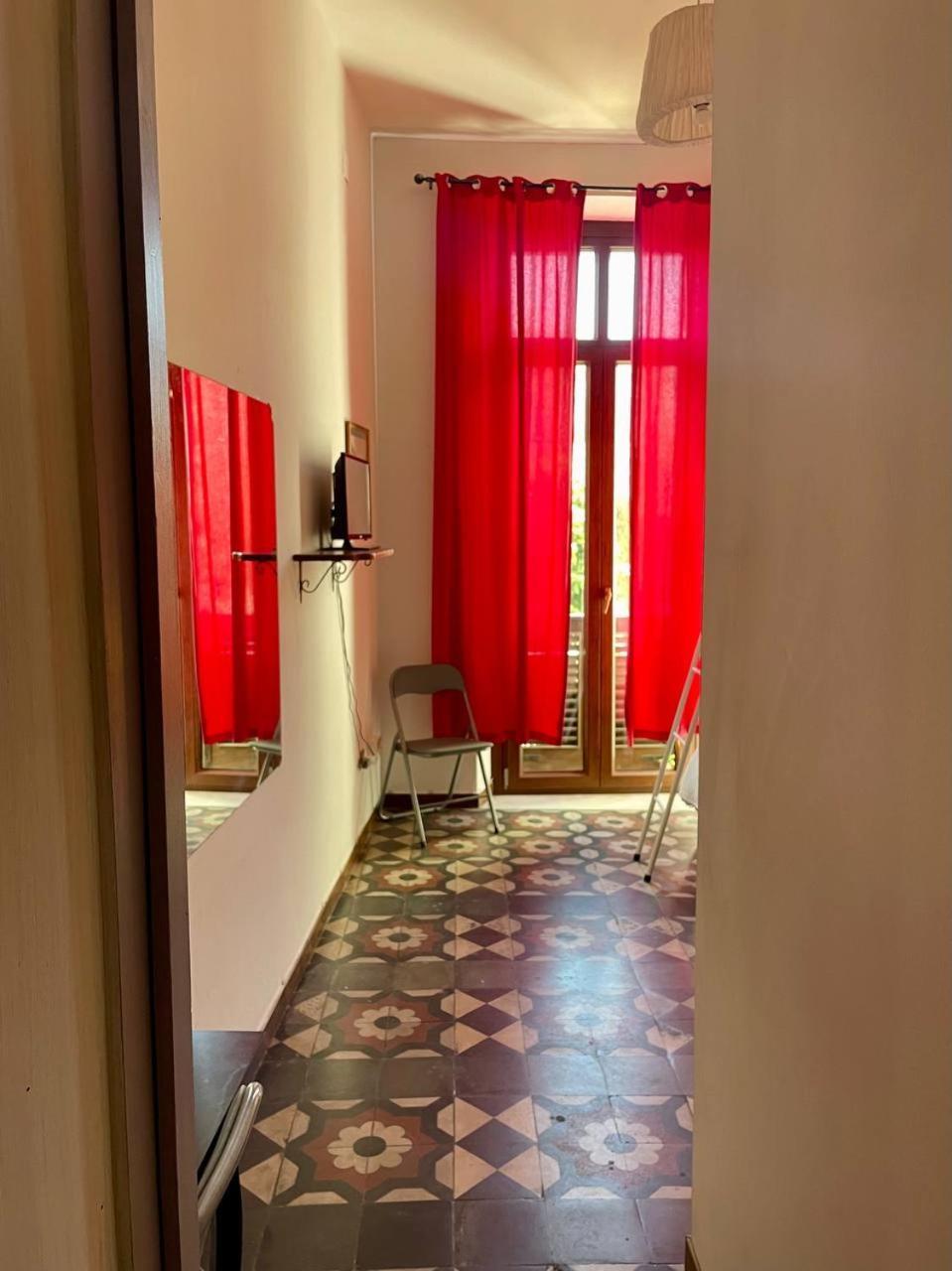 Onlyrooms III - Recommended For Under 30S Cagliari Eksteriør bilde