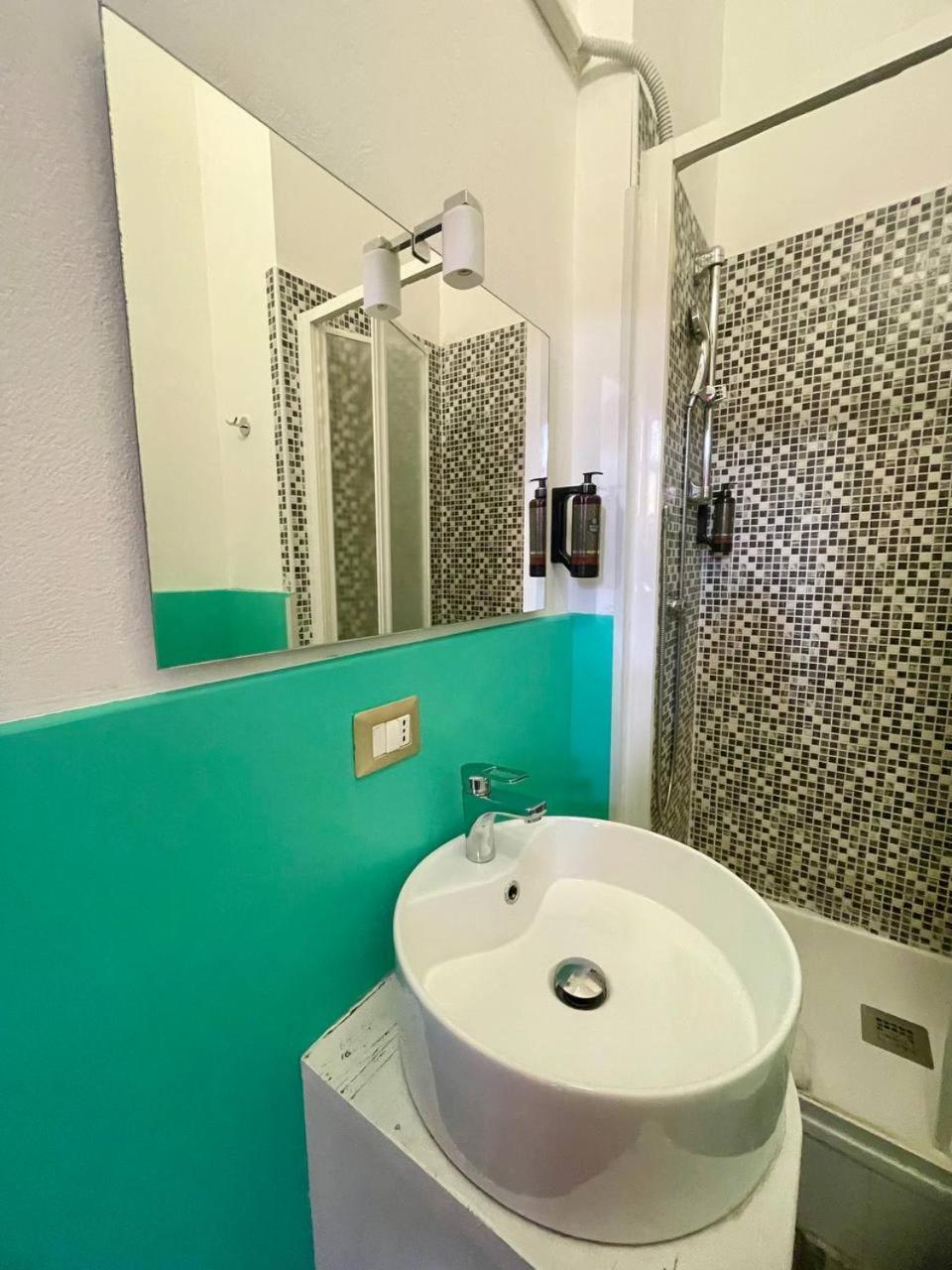 Onlyrooms III - Recommended For Under 30S Cagliari Eksteriør bilde
